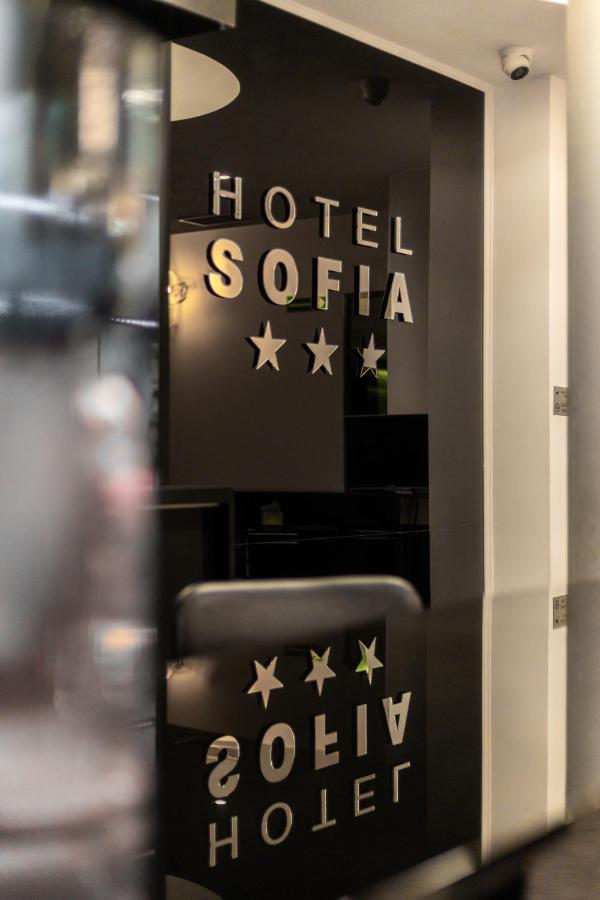 Hotel Sofia By The Railway Station فروتسواف المظهر الخارجي الصورة